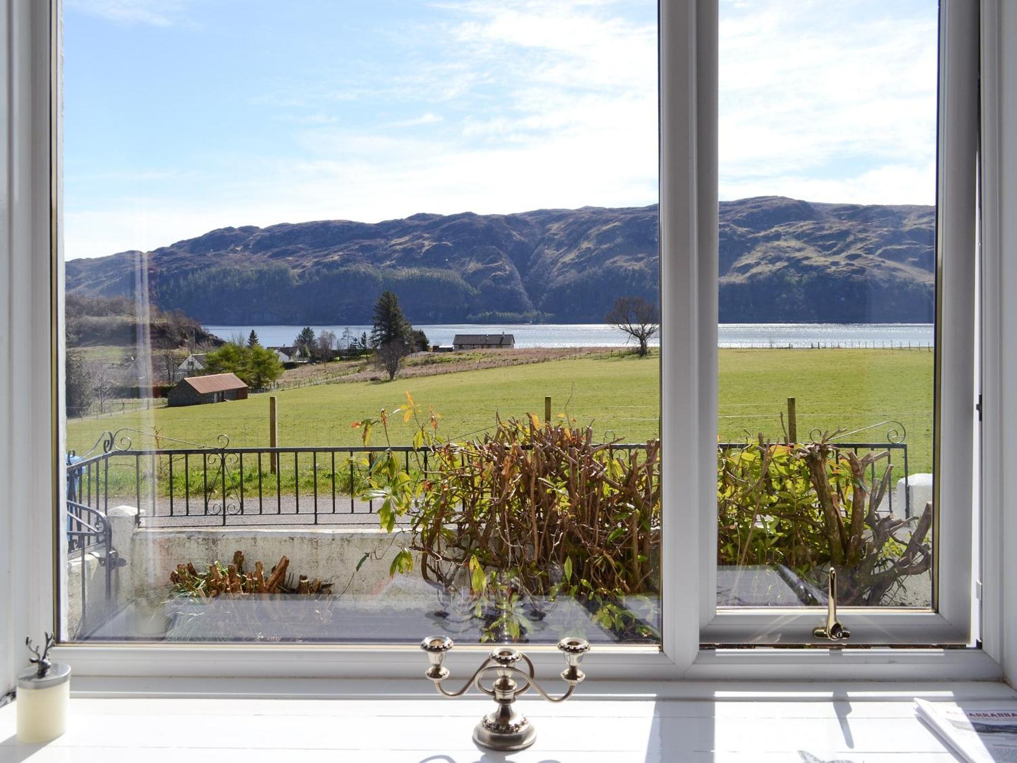 Elmbank Villa Lochcarron Eksteriør billede